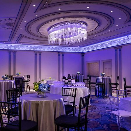 Sheraton Commander Hotel Кеймбридж Екстериор снимка