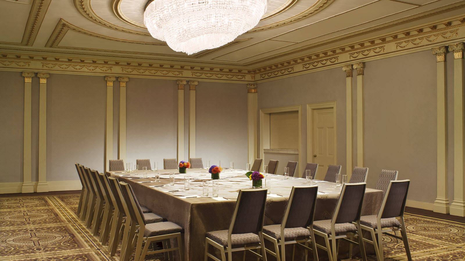 Sheraton Commander Hotel Кеймбридж Бизнес снимка